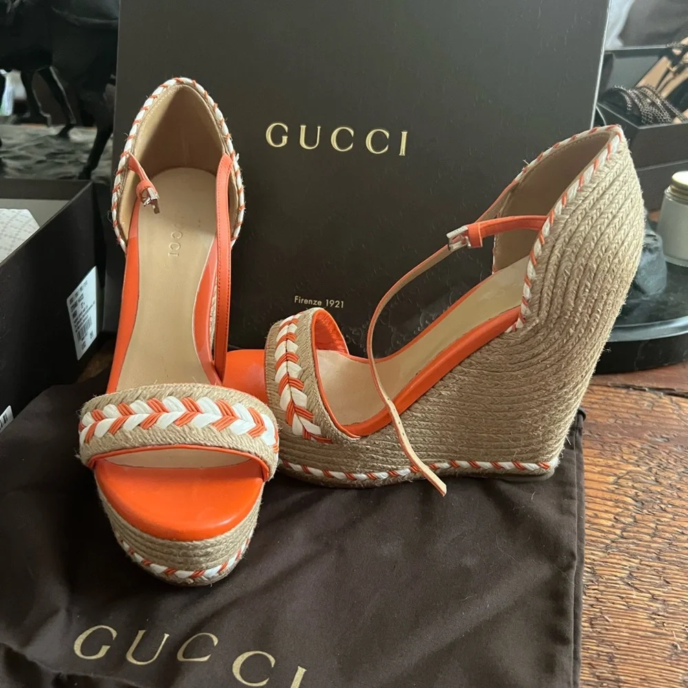 Gucci Women's Vibrant Orange and Cream Platform Sandals